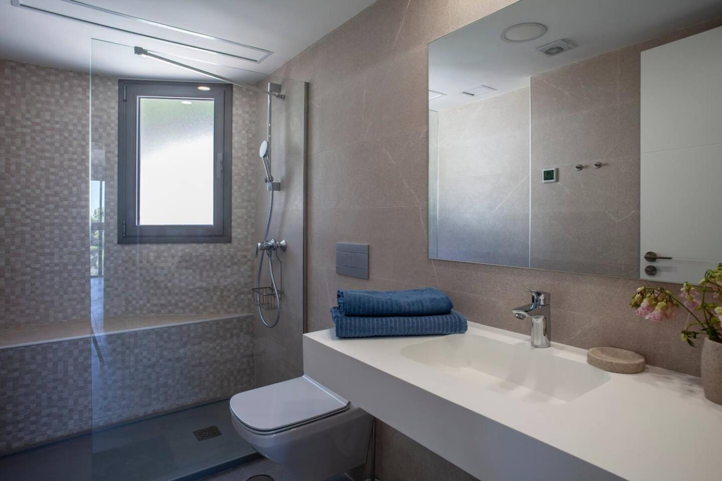 Spectacular New Apartment With Incredible Sea Vie Михас Экстерьер фото